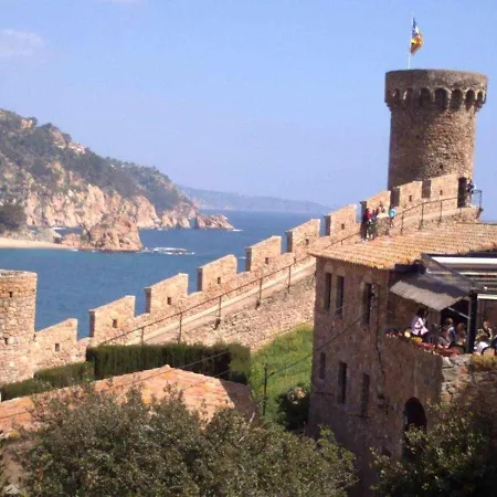 Miquel 1 - Piso Con Parking Y Wifi En El Centro * Tossa de Mar